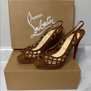 Christian Louboutin Tan Peep-Toe Slingbacks (37.5)